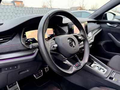 Skoda Octavia Octavia Combi RS 2.0 TDI DSG /LED/ACC/1.HAND/ (2021) - Photo 10