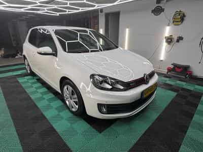 VW Golf GTI 2.0 TSI 6v Soundsystem Schiebedach (2012) - Foto 2