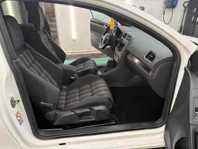 VW Golf GTI 2.0 TSI 6v Soundsystem Schiebedach (2012) - Foto 8