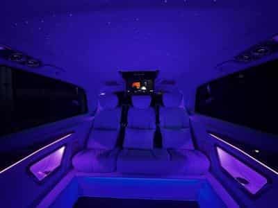 Mercedes Vito VIP CDI extra-long propul 2.0 L 136CV CDI (2023) - Foto 5