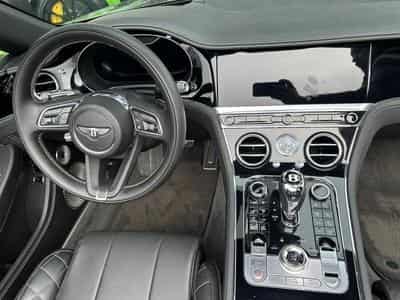 Bentley Continental GTC W12 Speed Carbon Sondermod 6.0L 659CV (2022) - Foto 4