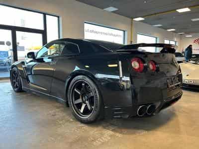 Nissan GT-R Black Edition (2014) - Photo 5