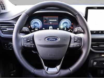 Ford Focus (2025) - Photo 5