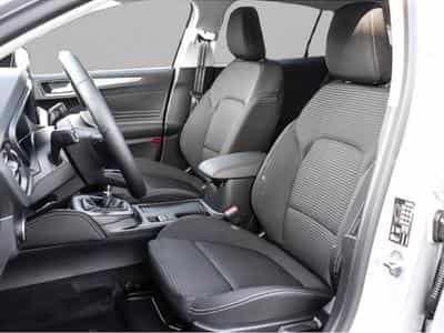 Ford Focus (2025) - Photo 6