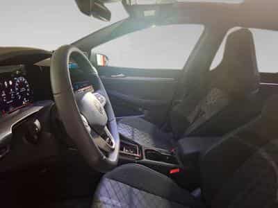 VW Golf Golf VIII R-Line (2026) - Foto 7