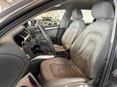 Audi A4 Avant Attraction (2015) - Photo 10