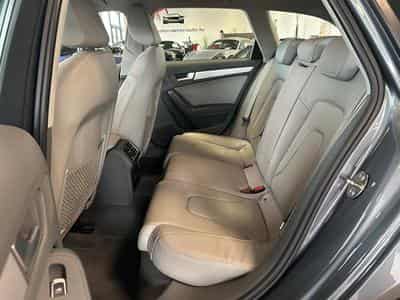 Audi A4 Avant Attraction (2015) - Photo 11