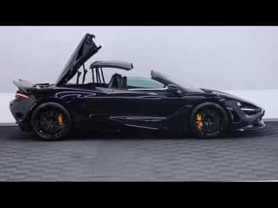 McLaren 750S Spider (2023) - Photo 6
