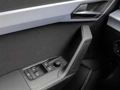 Seat Arona FR (2026) - Photo 14