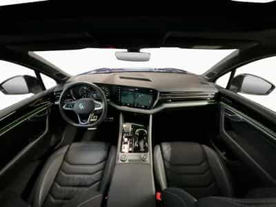 VW Touareg R+V6+PHEV+4M+IQ-Drive+Luft. (2024) - Foto 2