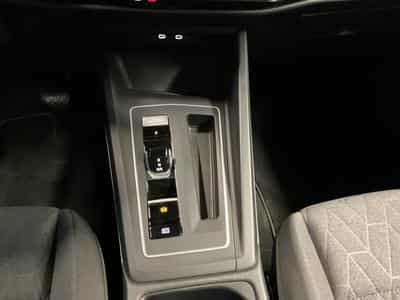 VW Golf Life+DSG+LED+NAVI (2025) - Photo 12