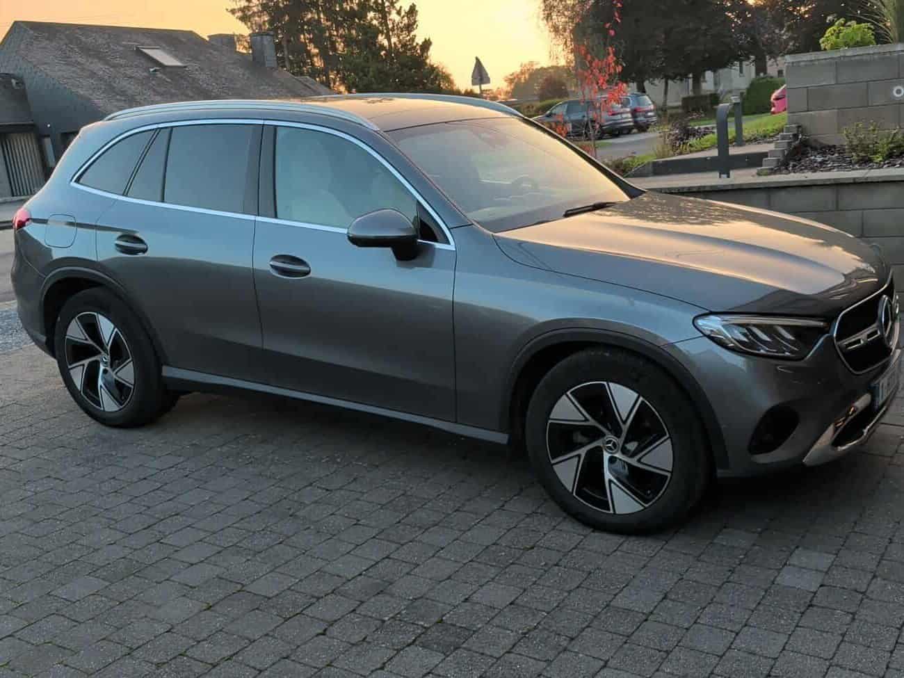 Mercedes GLC 200 Luxury Line (2023) - Foto 3