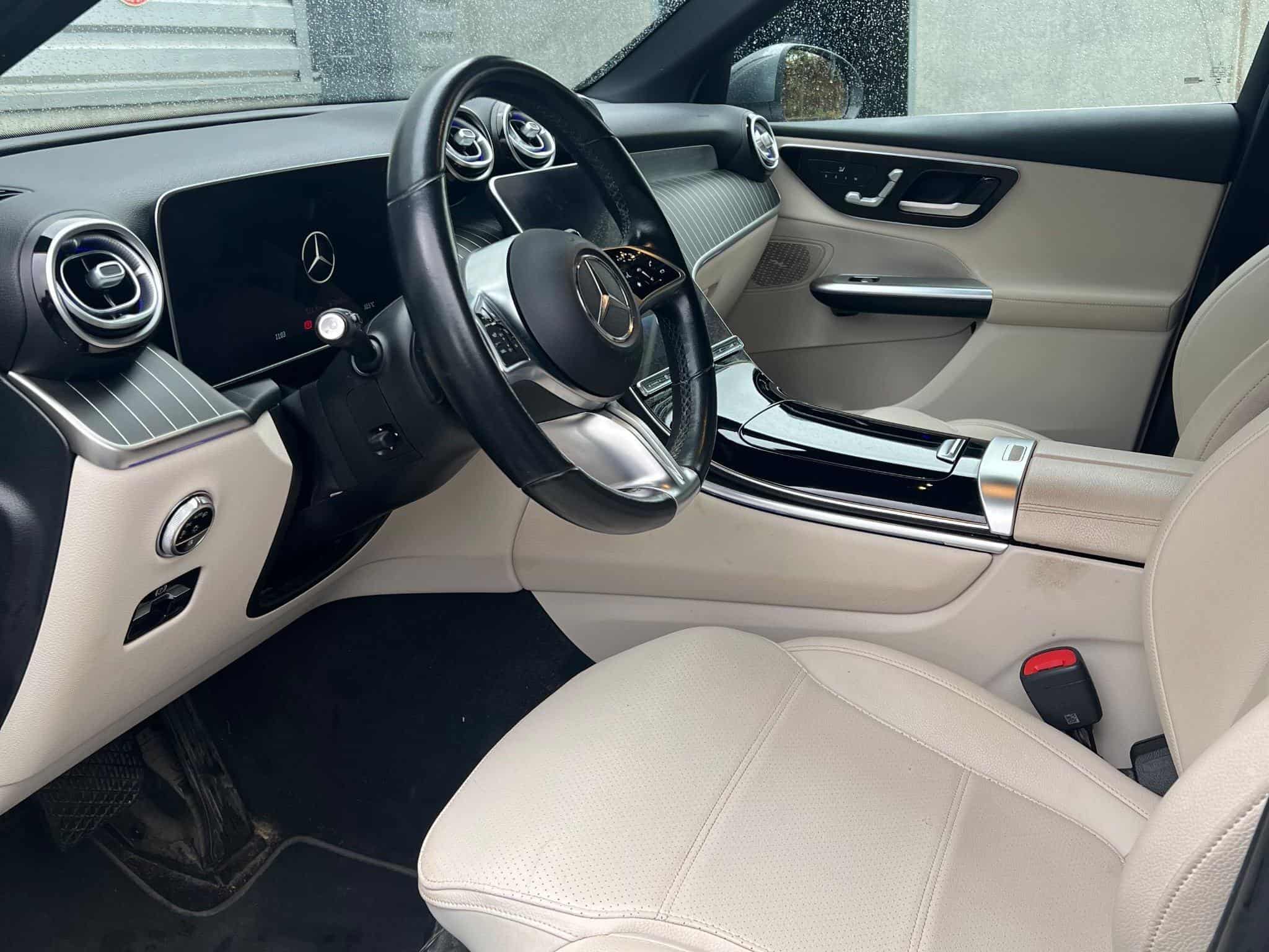 Mercedes GLC 200 Luxury Line (2023) - Foto 8