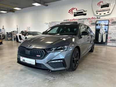 Skoda Octavia RS 4X4 (2023) - Photo 6