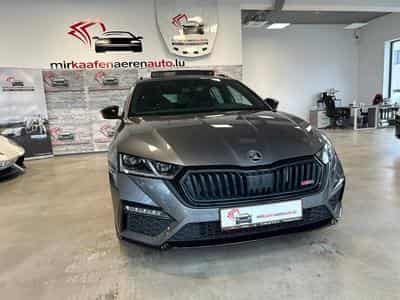 Skoda Octavia RS 4X4 (2023) - Photo 1