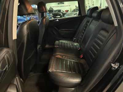 VW Passat HIGHLINE (2010) - Photo 12