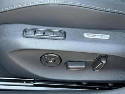 VW Passat Variant R-Line (2026) - Photo 15