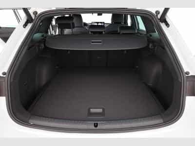 Cupra Leon 1.5 eTSI 110 kW (2026) - Photo 11