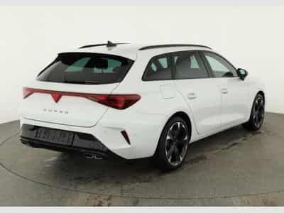 Cupra Leon 1.5 eTSI 110 kW (2026) - Photo 2