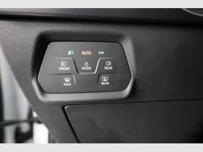 Cupra Leon 1.5 eTSI 110 kW (2026) - Photo 7