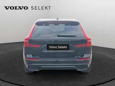 Volvo XC60 B5 Black Edition Plus / Essence (2025) - Foto 6