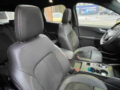 Ford Kuga ST-Line X PHEV 243cv Aut. FWD (2025) - Foto 11