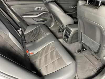 BMW 318 DA TOURING 150 CV M SPORT (2020) - Foto 13