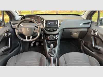 Peugeot 208 1.2 (2015) - Photo 7