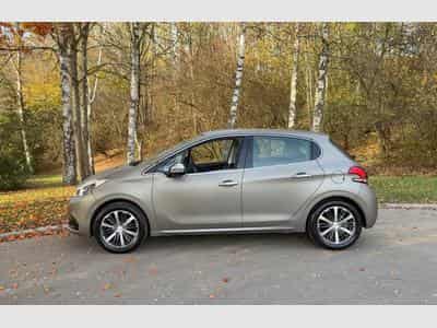 Peugeot 208 1.2 (2015) - Photo 3