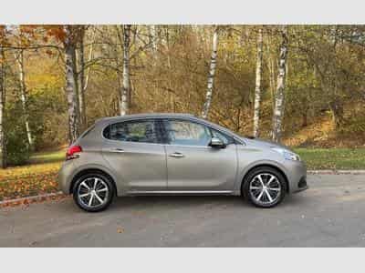 Peugeot 208 1.2 (2015) - Photo 4