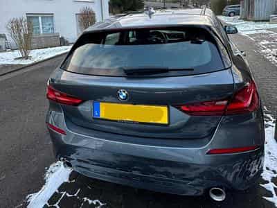 BMW 118 118d Hatch (2021) - Foto 3