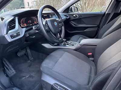 BMW 118 118d Hatch (2021) - Foto 5