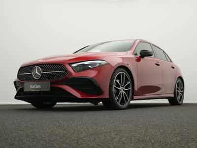 Mercedes A 200 d AMG-Line Multi+Kamera+AHK+19"+Night (2025) - Photo 10