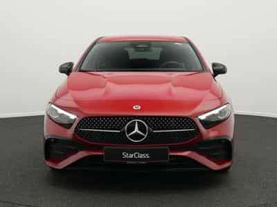 Mercedes A 200 d AMG-Line Multi+Kamera+AHK+19"+Night (2025) - Photo 2