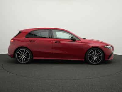 Mercedes A 200 d AMG-Line Multi+Kamera+AHK+19"+Night (2025) - Photo 5