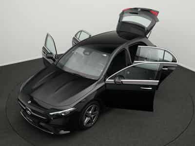 Mercedes A 200 d AMG-Line Multi+Kamera+Ambi (2024) - Photo 14