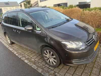 VW Sharan Highline 4x4 (2019) - Foto 3