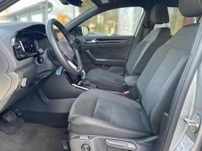 VW T-Roc 1.5L TSi 150 DSG (2024) - Foto 7