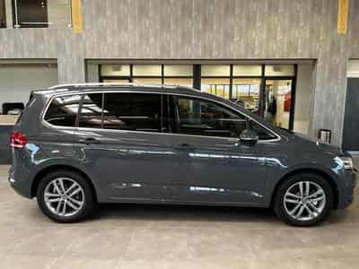 VW Touran (2025) - Photo 2