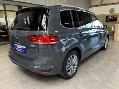 VW Touran (2025) - Photo 4