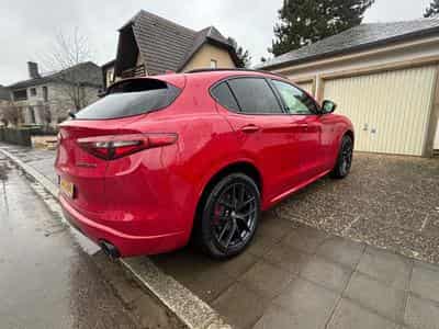 Alfa-Romeo Stelvio Veloce (2022) - Foto 5