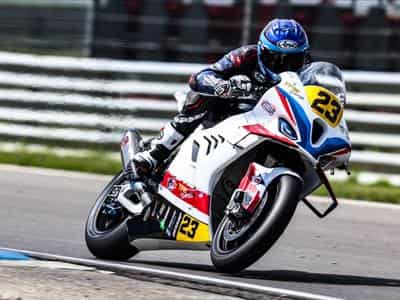 BMW M M1000RR K66 (2024) - Foto 1