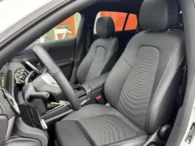 Mercedes GLA 200 (2025) - Photo 10