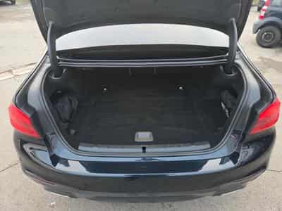 BMW 530 E XDRIVE PACK M (2019) - Foto 4