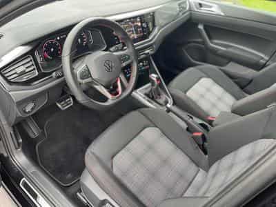 VW Polo 2.0 TSI DSG (2024) - Photo 6