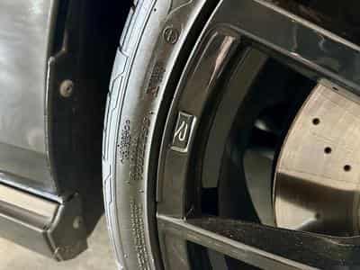 VW Golf Golf R – Série Spéciale “20 Years” (2024) - Foto 14