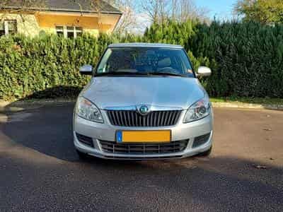 Skoda Fabia Ambiente 1.2 TSI (2011) - Foto 2