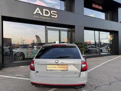 Skoda Octavia RS 2.0L 245CV (2018) - Foto 8