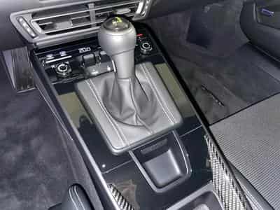 Porsche 911 GT3 Touring (2024) - Foto 10