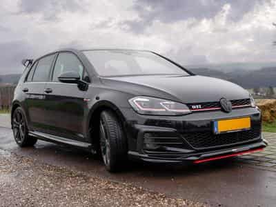 VW Golf VII 5-Türer GTI (2018) - Foto 2